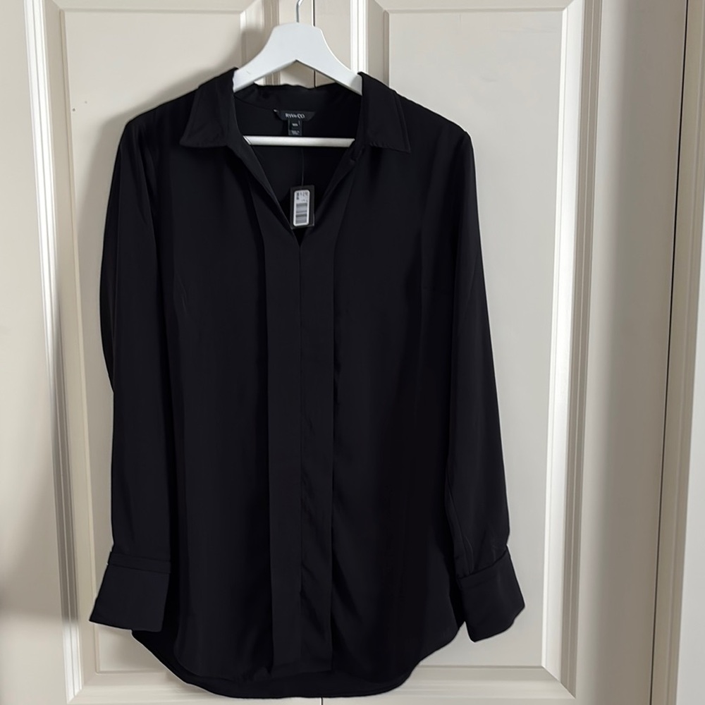 RW&CO. Classic Black Women's Blouse